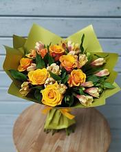 Букет цветов из:  Альстромерии и Розы в Новосмолинский
