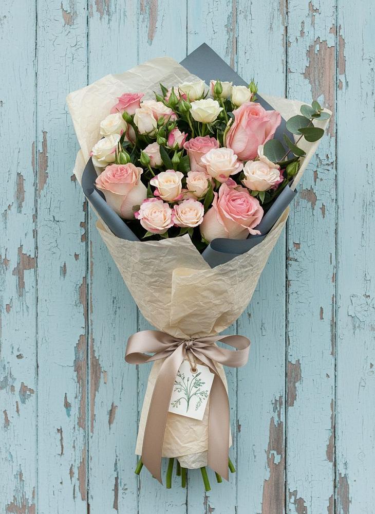 Букет цветов из: Розы в Новосмолинский