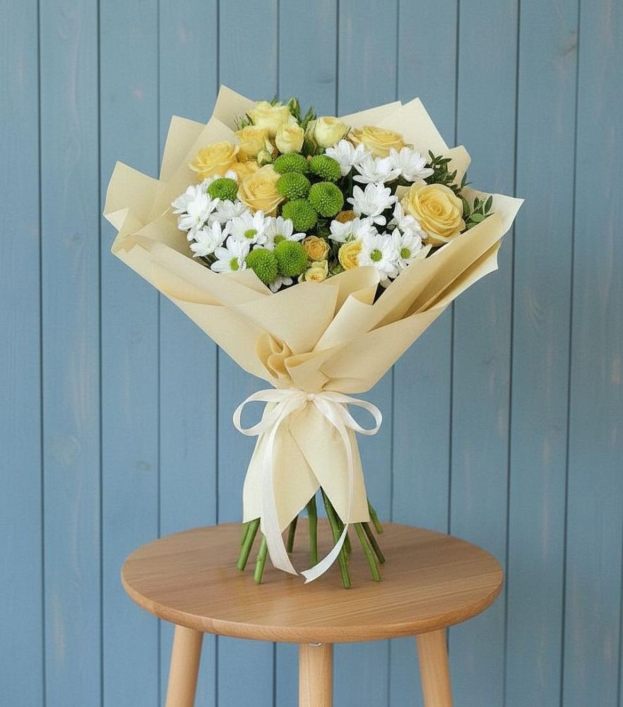 Букет цветов из: Хризантемы и Розы в Новосмолинский