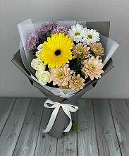 Букет цветов из:  Розы, Герберы и Хризантемы #REPLACE_PRED# Новосмолинский