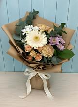 Букет цветов из:  Герберы и Хризантемы в Новосмолинский