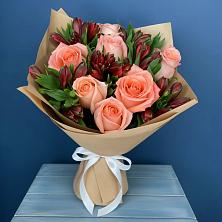 Букет цветов из:  Розы и Альстромерии в Новосмолинский