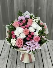 Букет цветов из:  Альстромерии, Гвоздики, Розы и Хризантемы в Новосмолинский