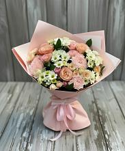 Букет цветов из:  Гвоздики, Розы и Хризантемы в Новосмолинский