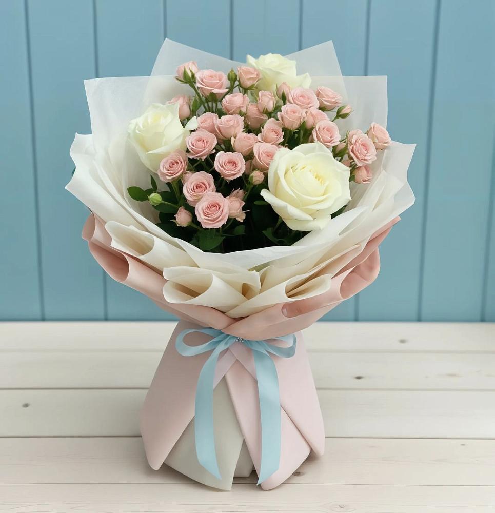 Букет цветов из: Розы в Новосмолинский